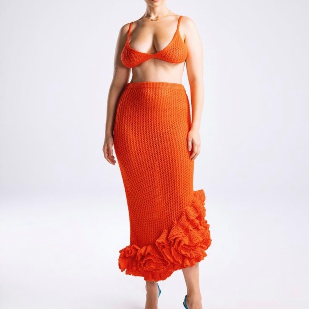 HANIFA Elegant Orange Knit Skirt Set